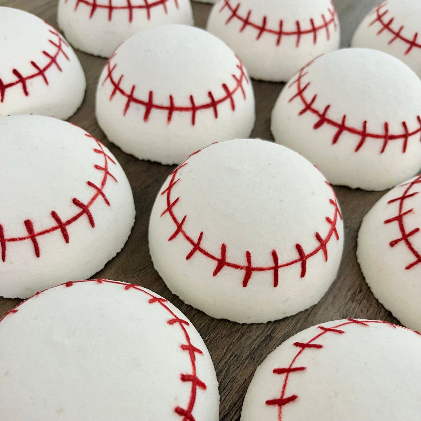 BASEBALL BATH BOMB