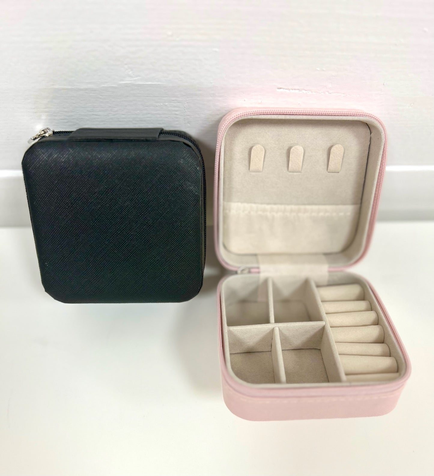 TRAVEL JEWELRY CASE BLACK