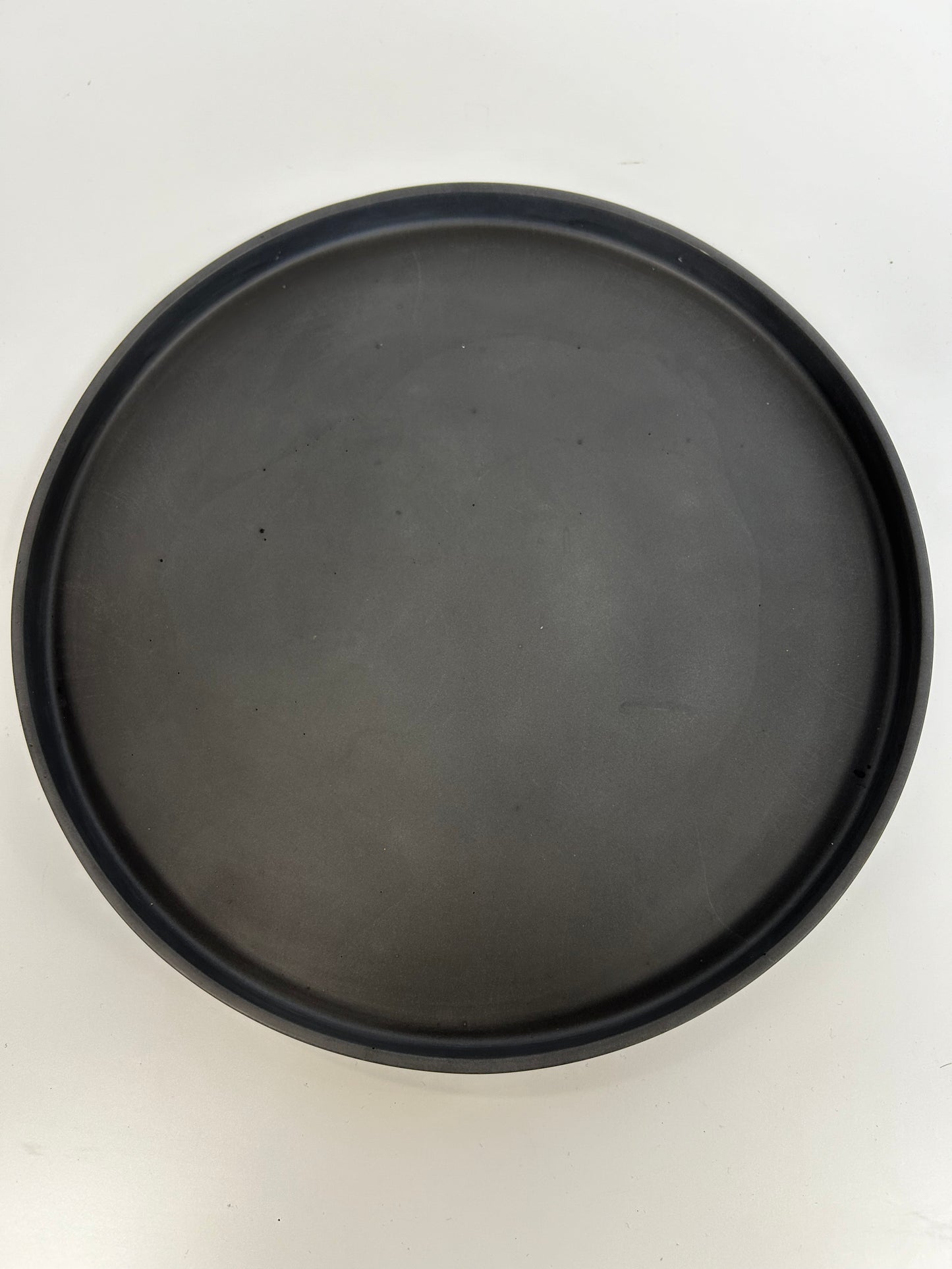 LARGE ROUND TRAY