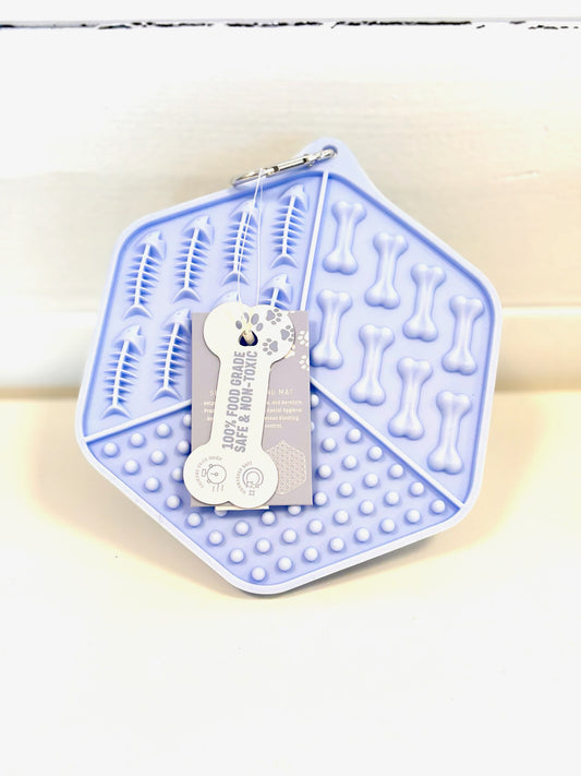 6 " SILICONE PET LICKING MAT -PERIWINKLE