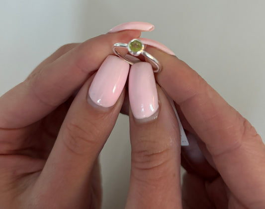 PERIDOT RING - SIZE 6