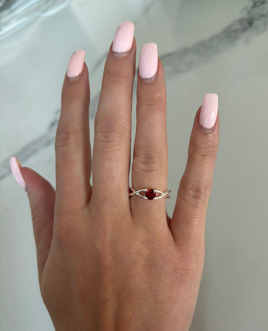 RED GARNET RING - SIZE 6