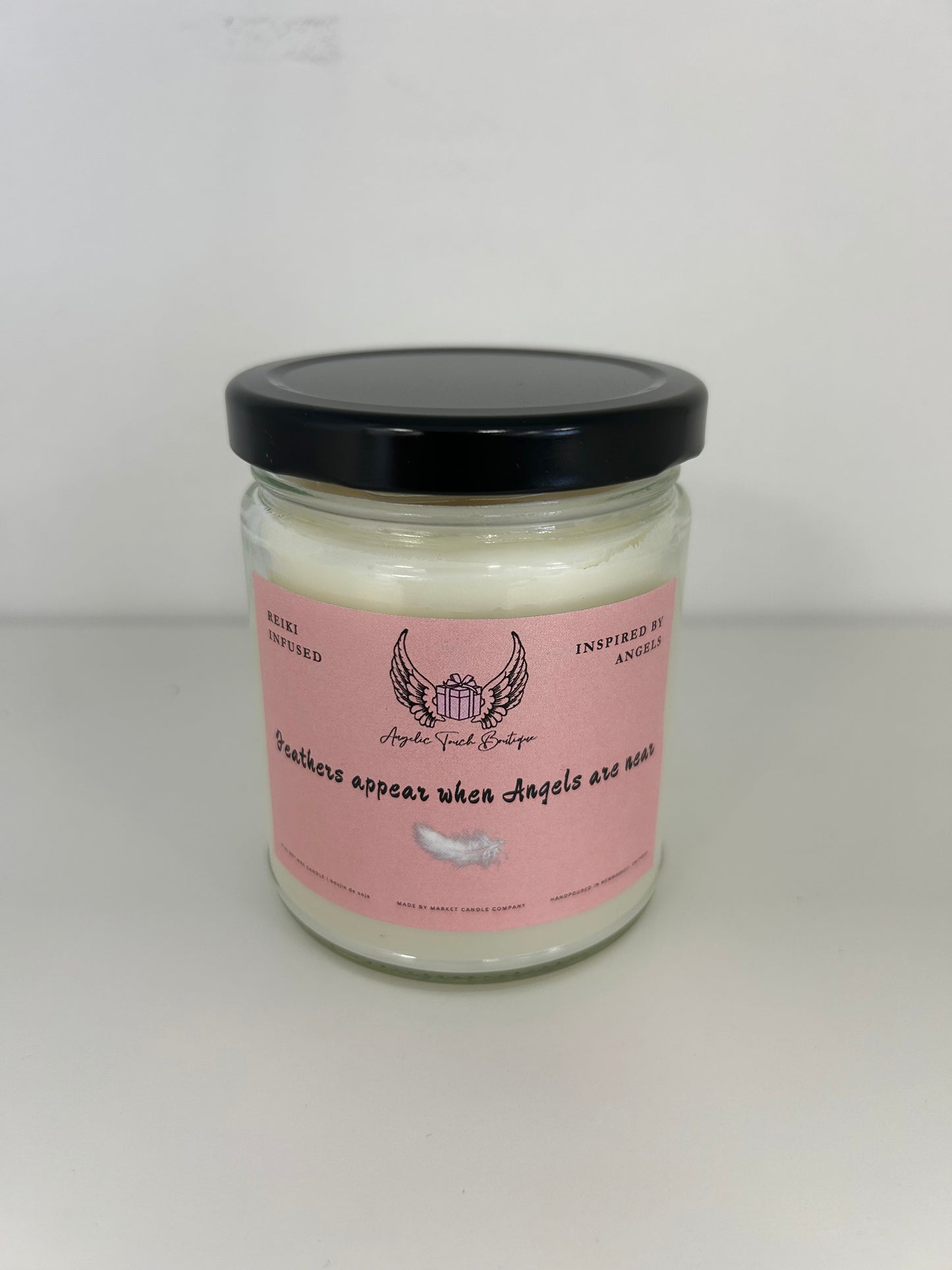 FEATHERS APPEAR WHEN ANGELS ARE NEAR 8OZ CANDLE